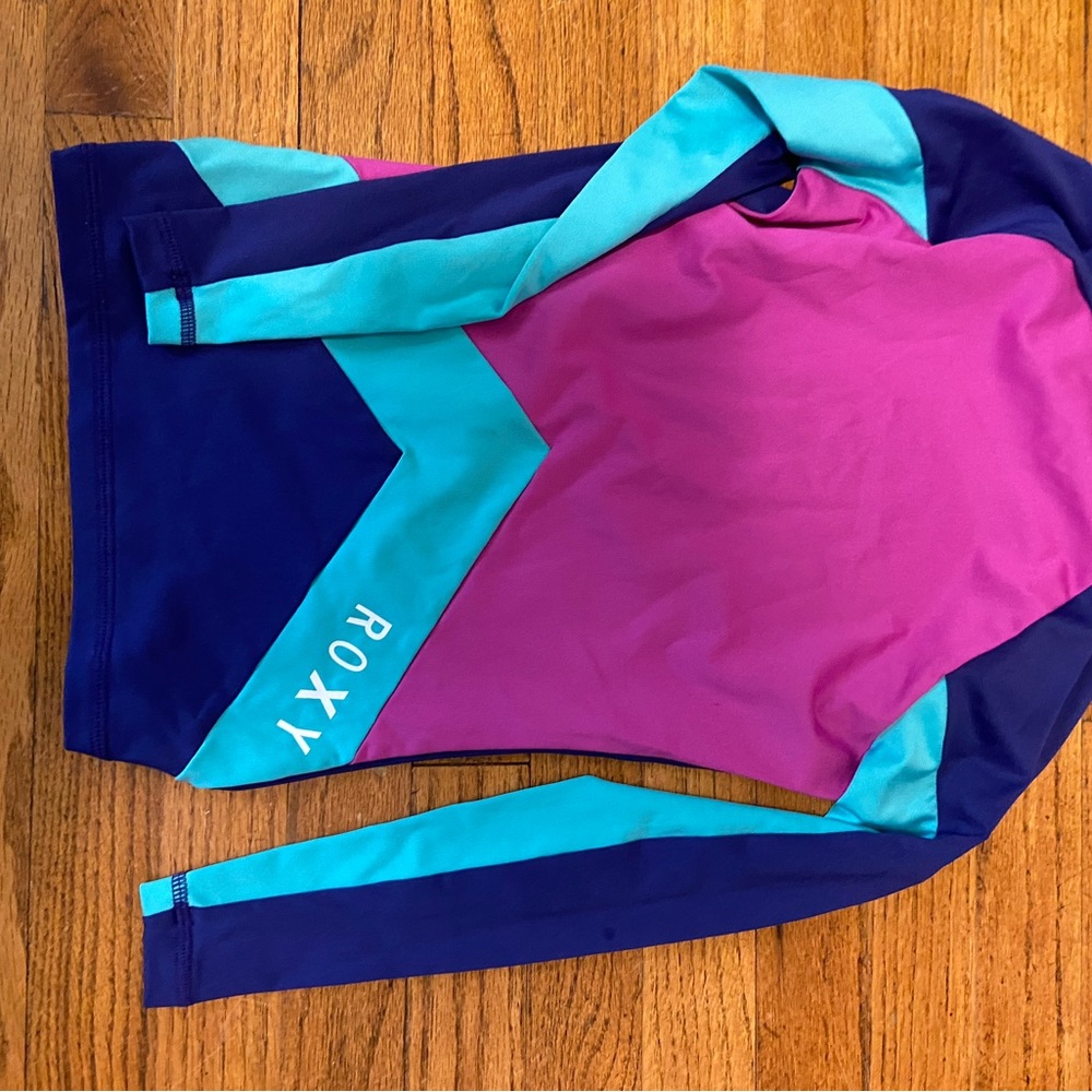 Roxy Top Size 2 - image 2